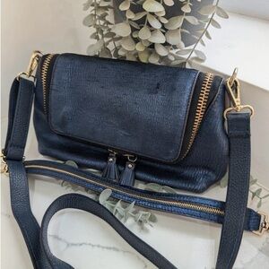 Elegant Black Leather Shoulder Bag